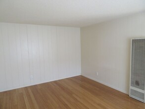 4825 Crystal St in Capitola, CA - Building Photo - Building Photo