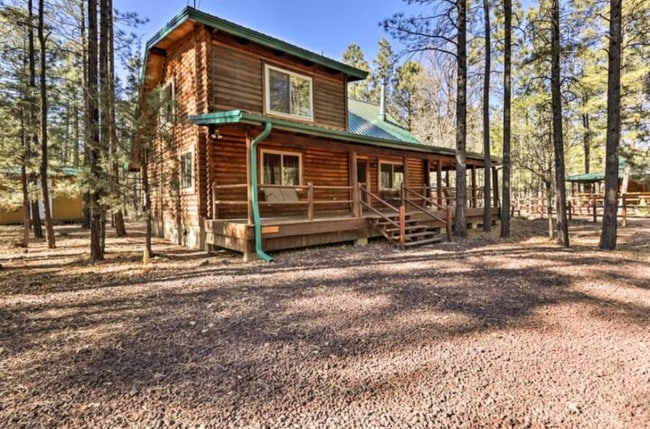 property at 1544 Valley Dr