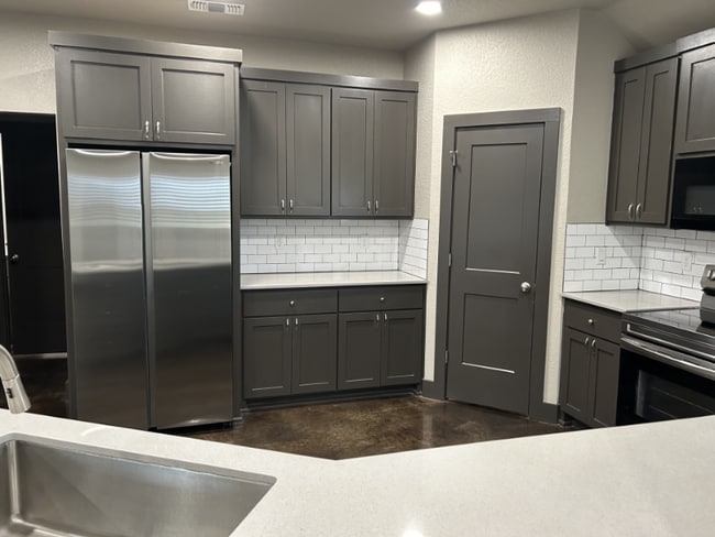 property at 102 Deerfield Rd