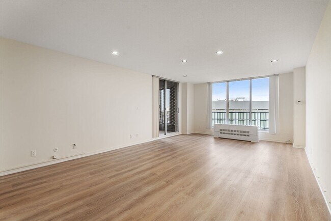 property at 33 Pond St