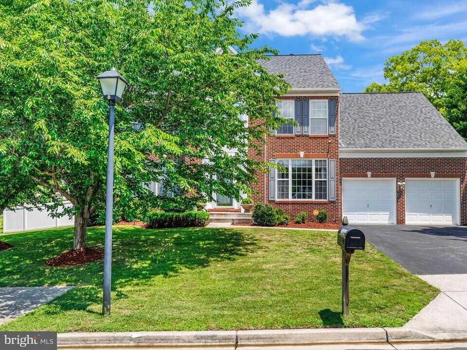 7304 Checkerberry Way in Upper Marlboro, MD - Building Photo