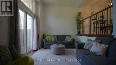 7430-7430 Copenhagen Rd in Mississauga, ON - Building Photo - Building Photo