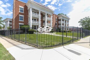 406 E 43rd St in Kansas City, MO - Building Photo