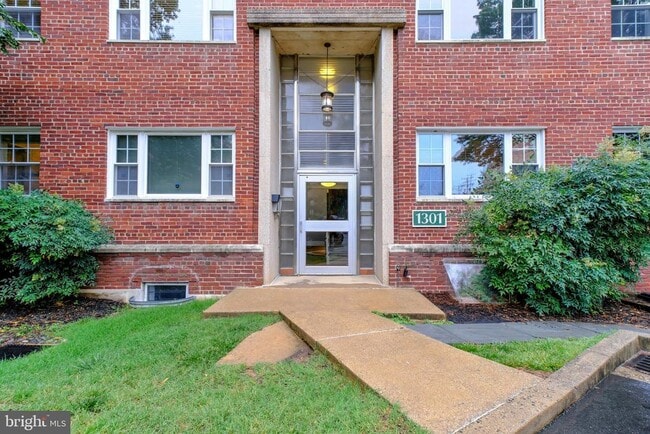 property at 1301 N Ode St