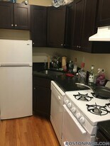 1189 Commonwealth Ave, Unit 11 in Boston, MA - Building Photo