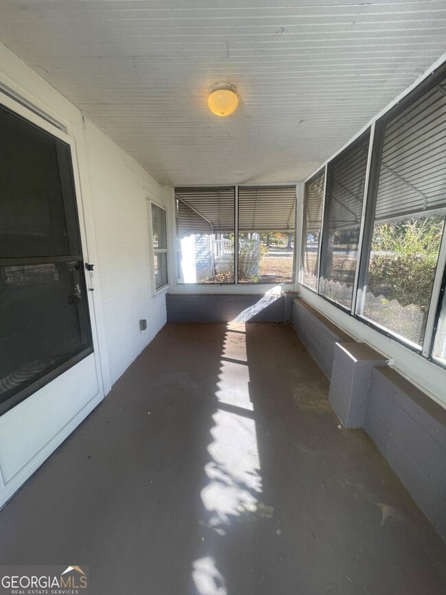 2294 Bouldercrest Rd in Atlanta, GA - Building Photo - Building Photo