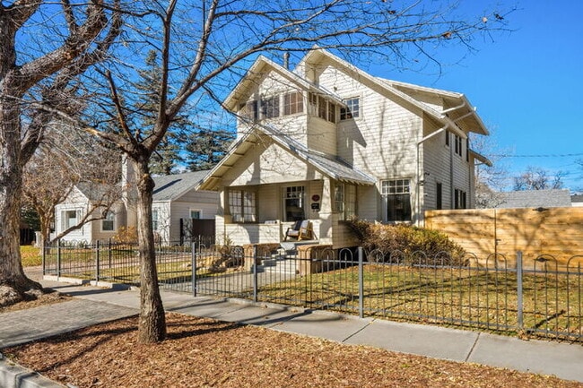 property at 14 W Jefferson St