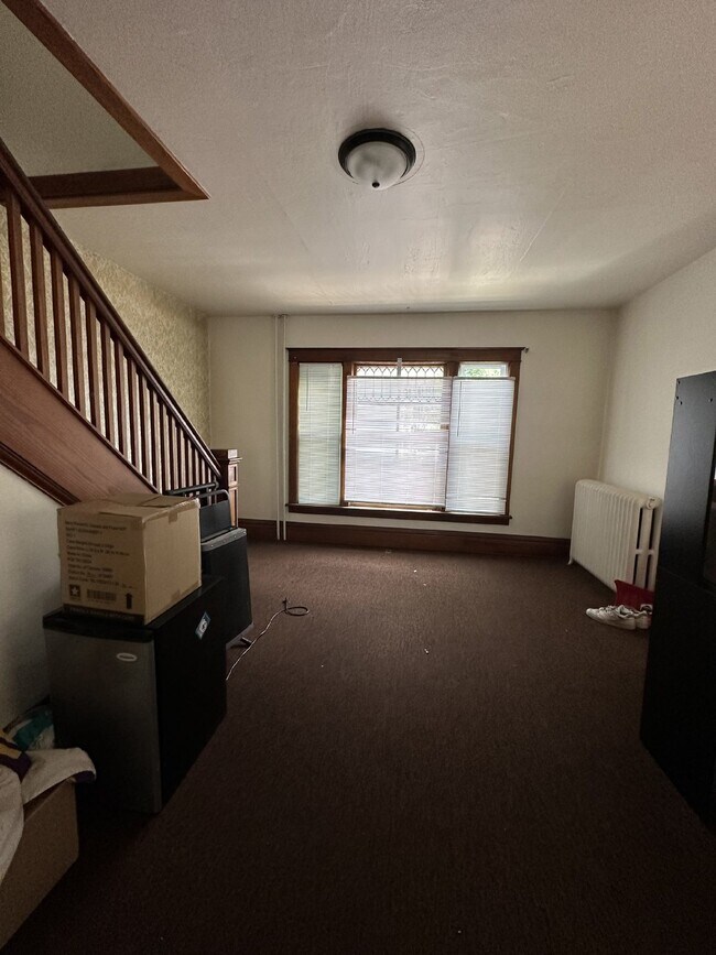 528 W Grand Ave in Eau Claire, WI - Building Photo - Building Photo