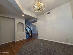1001 E Griswold Rd in Phoenix, AZ - Building Photo - Building Photo