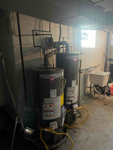 672 N Fred Shuttlesworth Cir, Unit Apt 2 in Cincinnati, OH - Building Photo - Building Photo