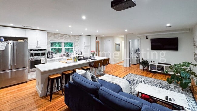 property at 3169 Cloverhurst Dr