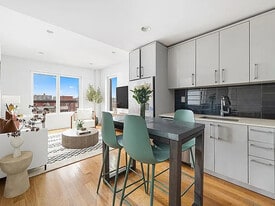 139 Skillman Ave in Brooklyn, NY - Building Photo