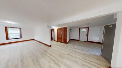 57 Pratt St in Norwich, CT - Building Photo - Building Photo