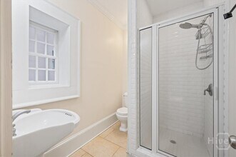 205 W Huntingdon St in Savannah, GA - Building Photo - Building Photo