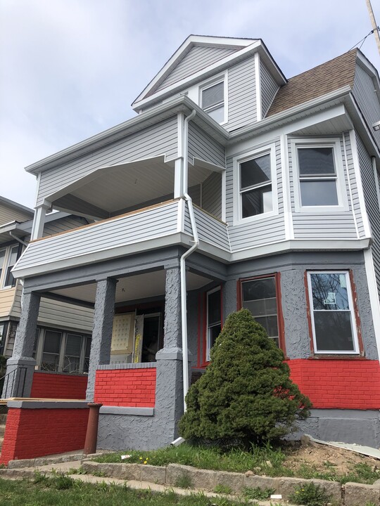 279 Osborne Ter in Newark, NJ - Building Photo