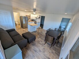 291 Kaiola Pl in Kihei, HI - Building Photo