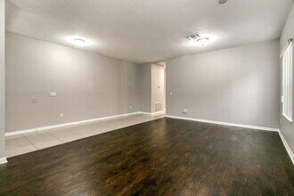 4123 Beaumont Loop in Spring Hill, FL - Building Photo - Building Photo