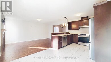 206 Aquilo Crescent in Ottawa, ON - Building Photo - Building Photo