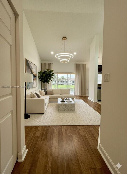 4202 Glenmoor Dr in West Palm Beach, FL - Building Photo