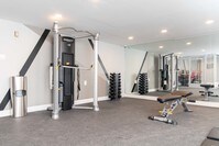 Oxford House Apartments photo'