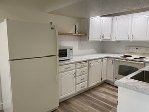 18 N 1540 E St in Springville, UT - Building Photo - Building Photo