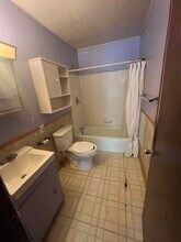 27 Clinton Ave in Tiffin, OH - Building Photo - Building Photo