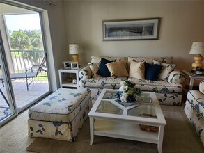 6503 Stone River Rd in Bradenton, FL - Building Photo - Building Photo