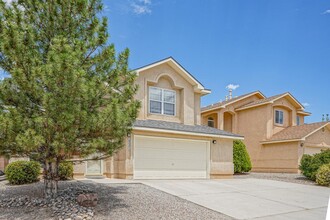10427 Crosscut Dr NW in Albuquerque, NM - Building Photo - Building Photo