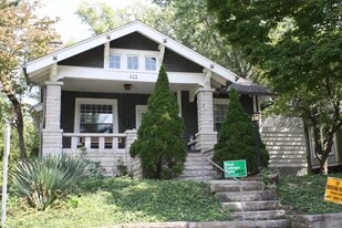 611 S Park Ave in Bloomington, IN - Building Photo