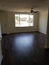 4228 Burrel Dr in Visalia, CA - Building Photo - Building Photo