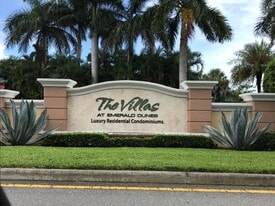 6529 Emerald Dunes Dr in Royal Palm Beach, FL - Building Photo