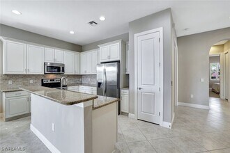 1416 Lucena Ln S in Naples, FL - Building Photo - Building Photo