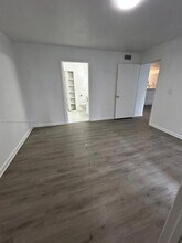 4815 Via Palm Lks, Unit 1411 in West Palm Beach, FL - Building Photo - Building Photo