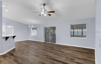 3570 Manor Loop in Lakeland, FL - Building Photo - Building Photo