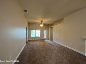 1357 Alaqua Way, Unit 53K-2 in Melbourne, FL - Building Photo - Building Photo