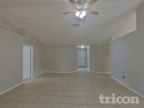 3965 Caballero Ave, Unit 2 in North Port, FL - Building Photo - Building Photo