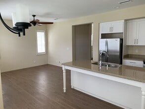 91-1447-1447 Kaikohola St in Ewa Beach, HI - Building Photo - Building Photo