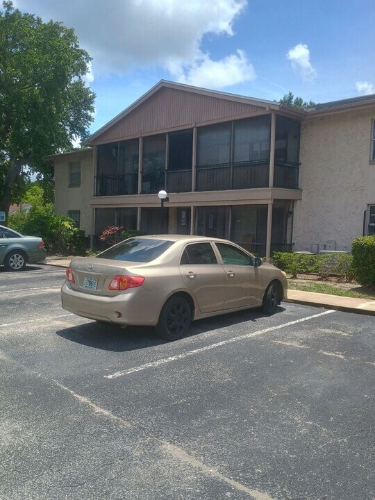 1900 Honour Rd in Orlando, FL - Building Photo