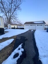 96 Kenwood Ave in Fairfield, CT - Building Photo - Building Photo