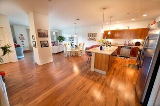 1522 N Prospect Ave in Milwaukee, WI - Building Photo - Building Photo