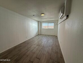2805 Grant Ave in El Paso, TX - Building Photo - Building Photo