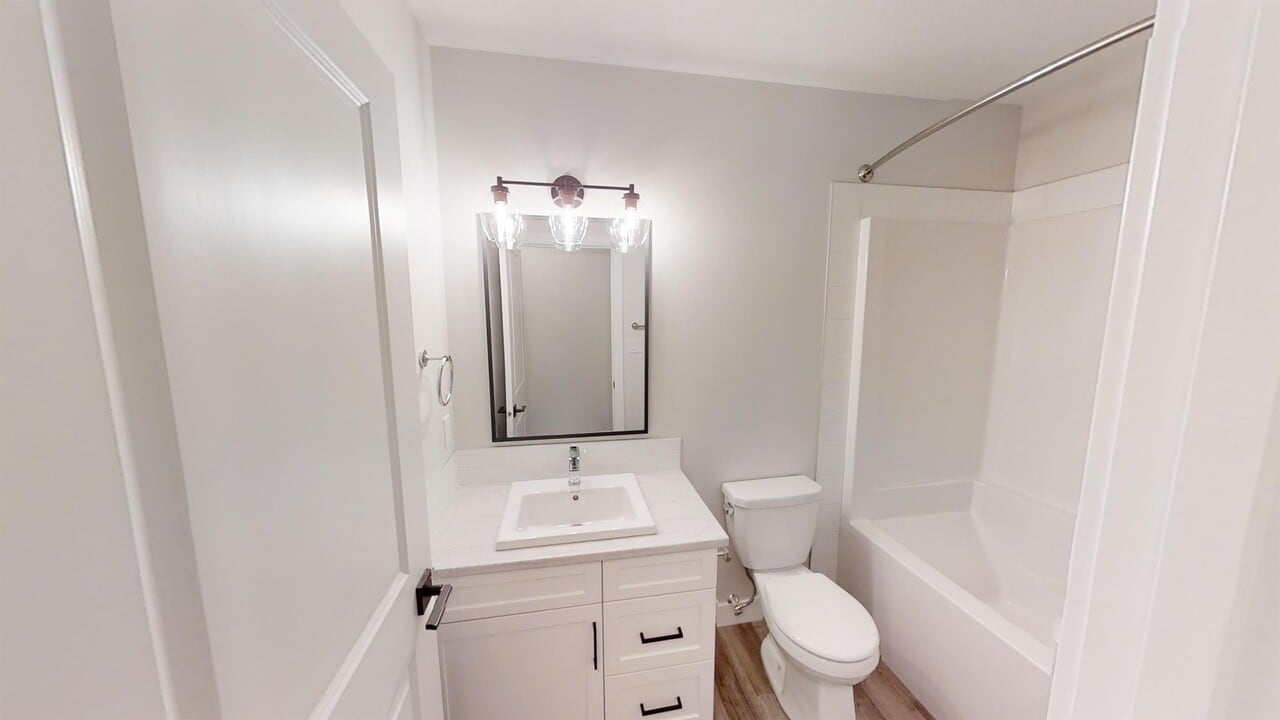 10633 133 Ave in Grande Prairie, AB - Building Photo