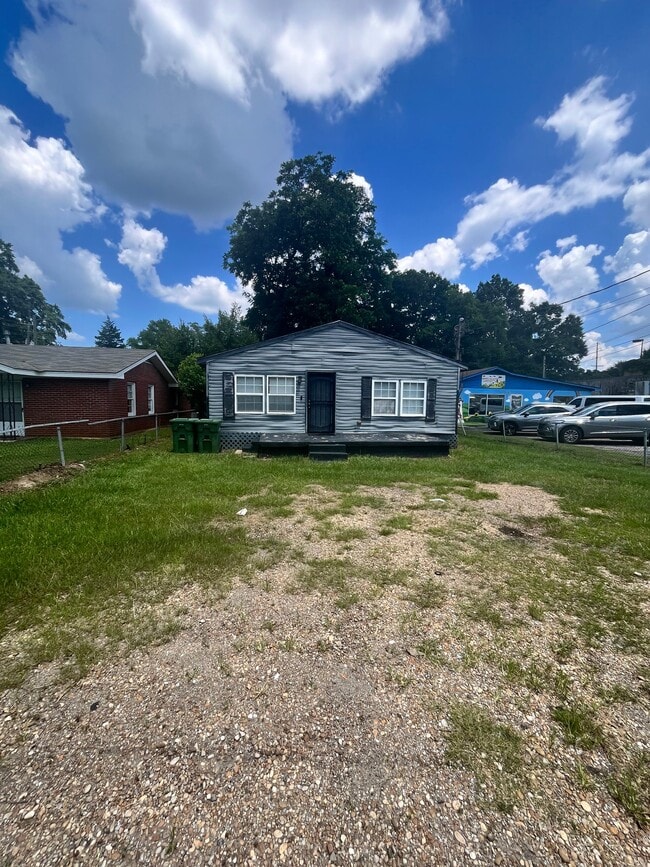 property at 3120 Lower Wetumpka Rd
