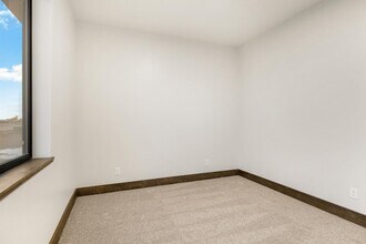 288 E 5th S in Sugar City, ID - Building Photo - Building Photo