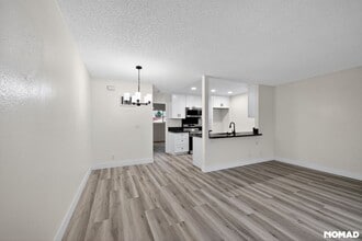 4085 48th St in San Diego, CA - Foto de edificio - Building Photo