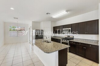 31006 W Picadilly Rd in Buckeye, AZ - Building Photo - Building Photo