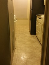 2417 E Lewis Ave in Fresno, CA - Building Photo - Building Photo