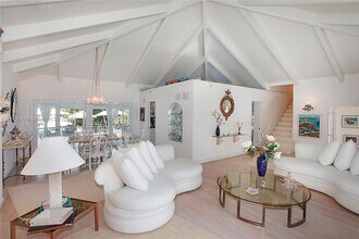 241 Knollwood Dr in Key Biscayne, FL - Building Photo - Building Photo