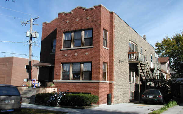 4743 N Lawler in Chicago, IL - Building Photo