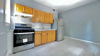 66 Read St in New Haven, CT - Building Photo - Building Photo